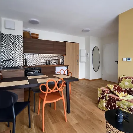 Apartment Blue Side